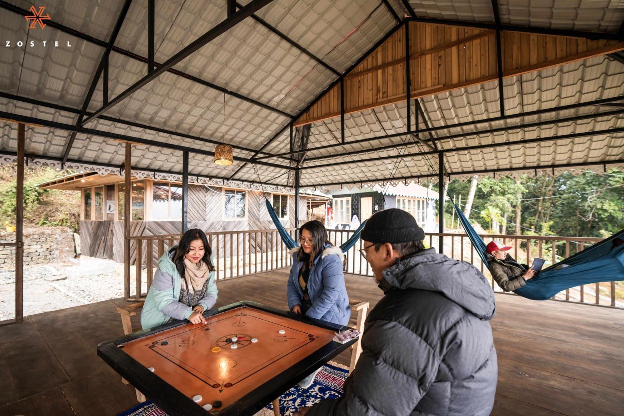 Zostel Rinchenpong Hostel Luaran gambar