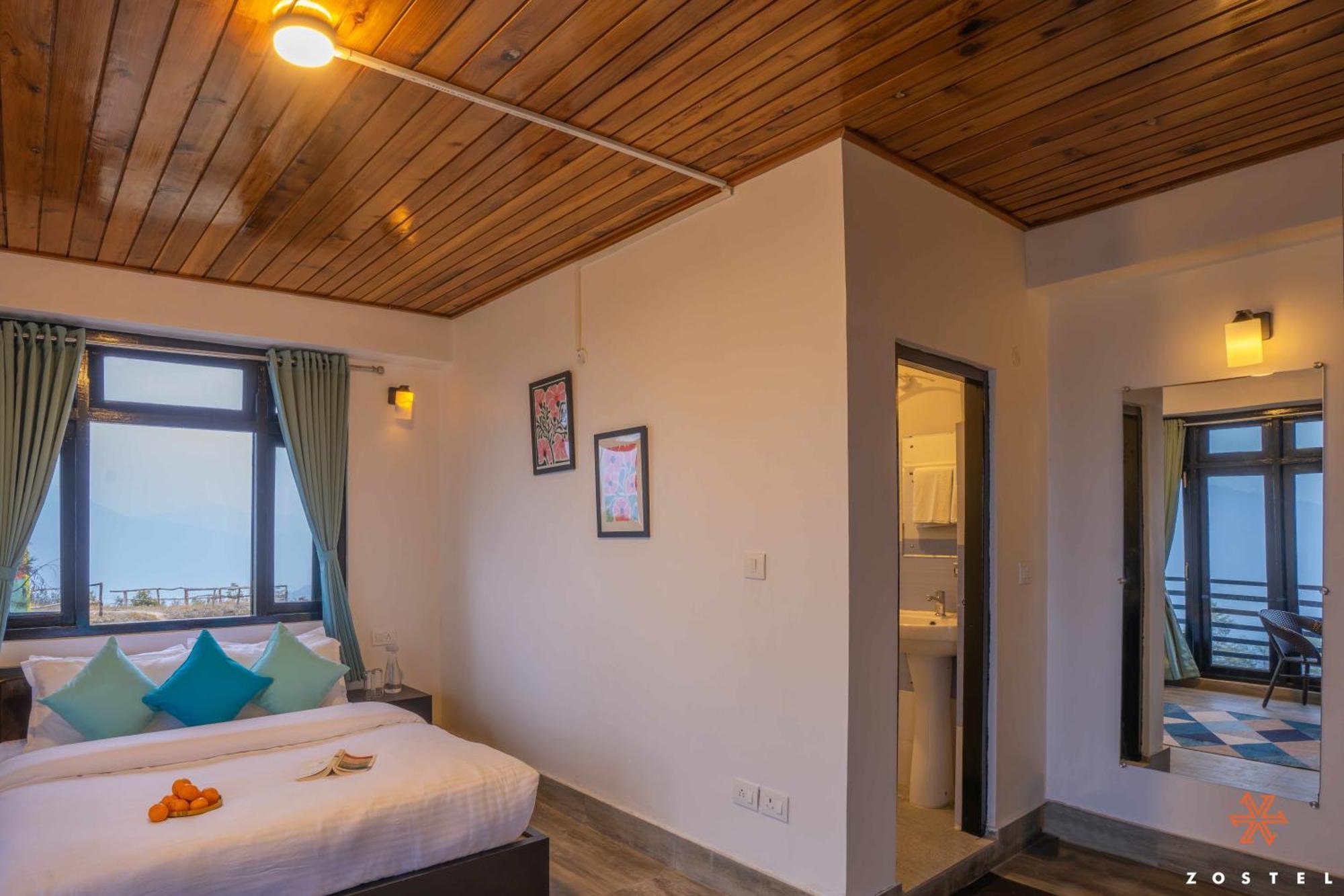 Zostel Rinchenpong Hostel Luaran gambar