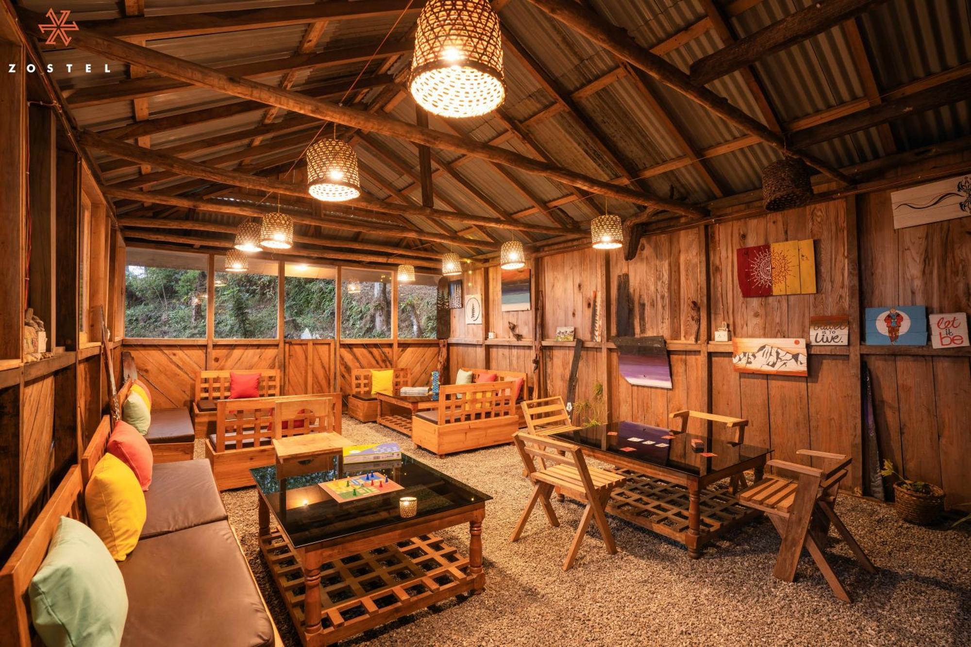 Zostel Rinchenpong Hostel Luaran gambar