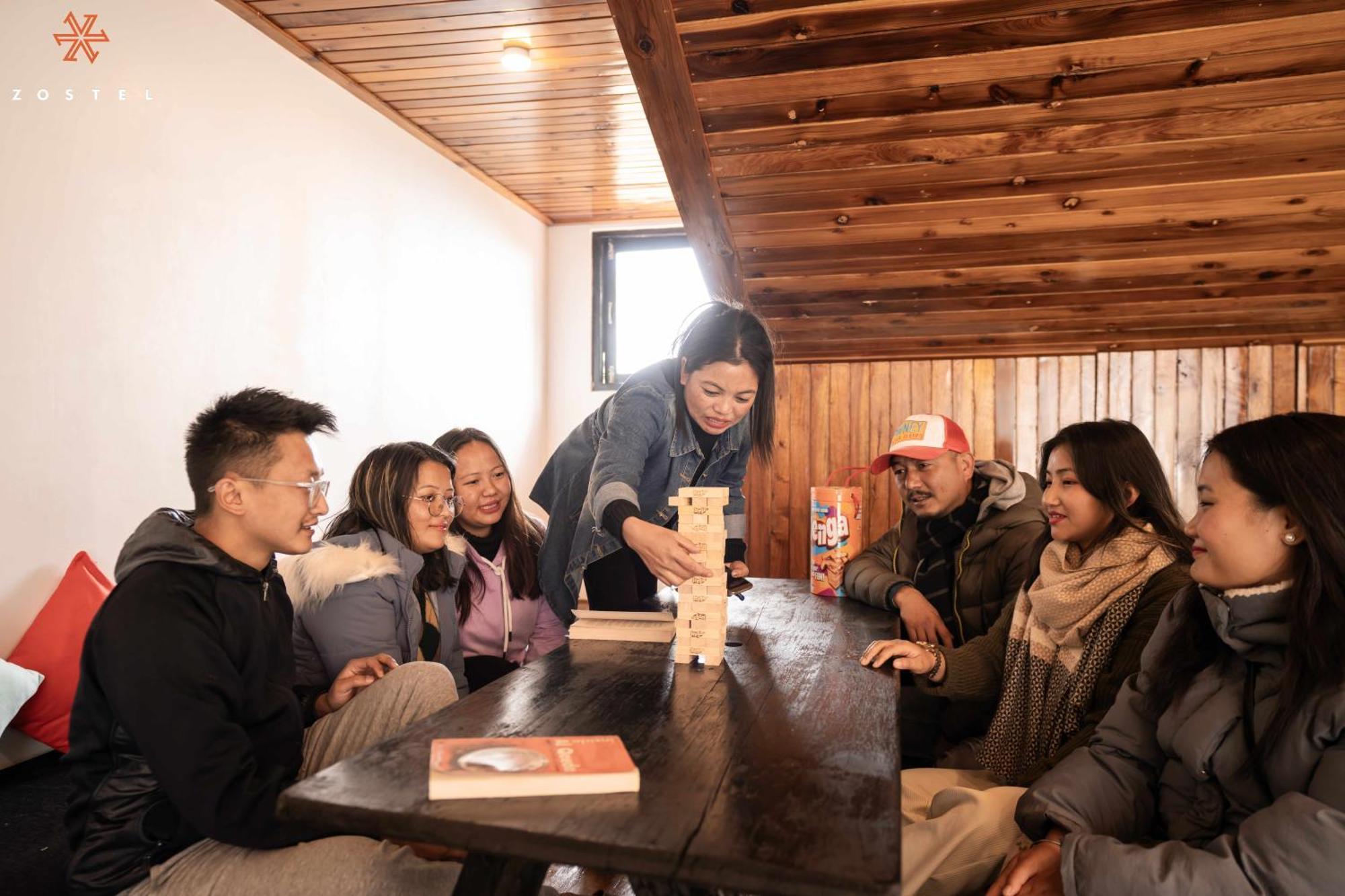 Zostel Rinchenpong Hostel Luaran gambar
